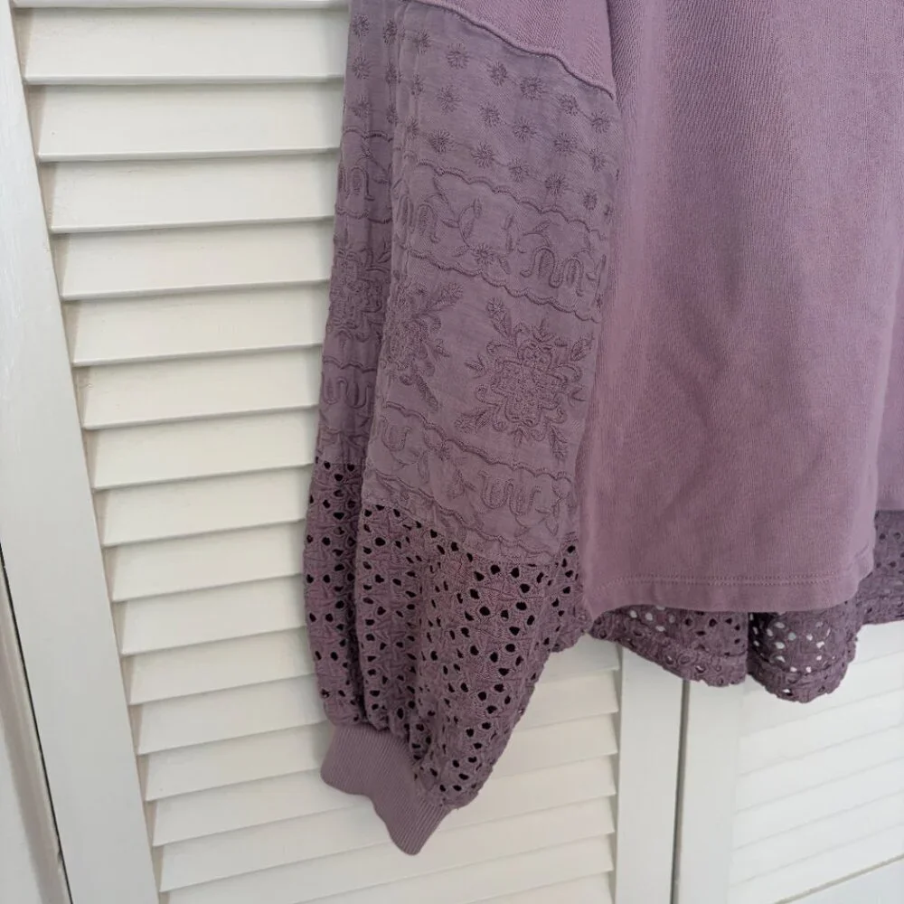 By Anthropologie women's oversized eyelet sweatshirt lavender purple medium